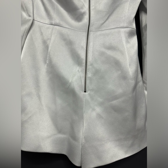 Alice + Olivia Mayra Satin Tuxedo Skort Romper White 6 - Picture 7 of 8